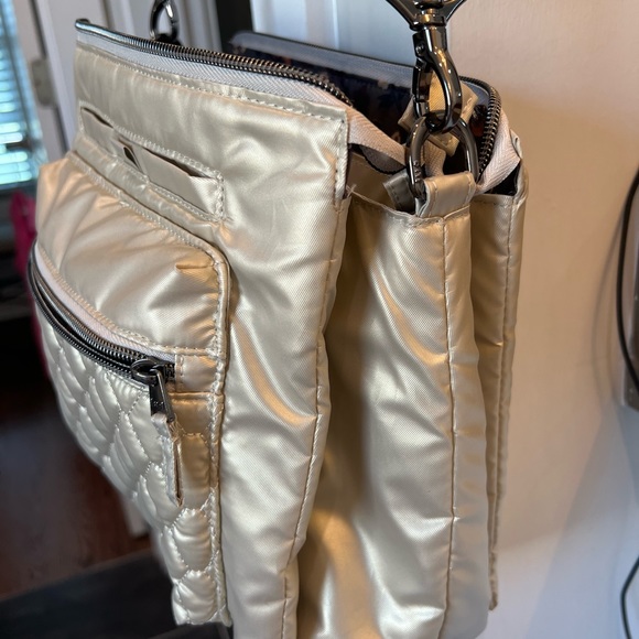 SOLD - LugLife Gold Wander Crossbody Bag ~ Brand new - Picture 9 of 10